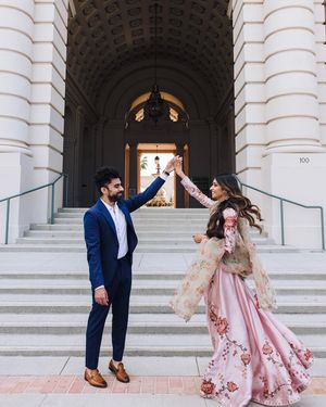 Image post by @thismodernlovephoto on Instagram