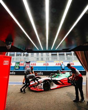 Image post by @lucasdigrassi on Instagram