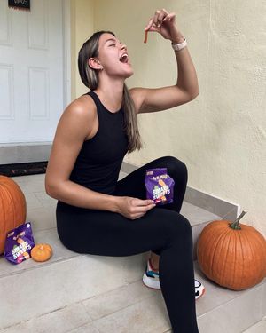 Image post by @sweatwithsierra on Instagram
