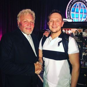 Image post by @longmoneyluc on Instagram
