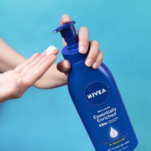 Image post by @niveausa on Instagram