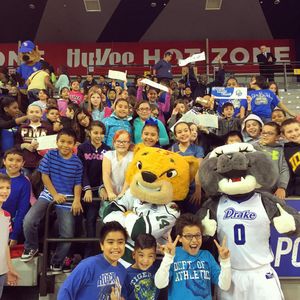 Image post by @dubulldogs on Instagram