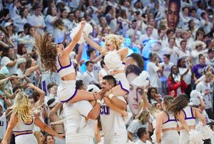 Image post by @gcucheerleaders on Instagram