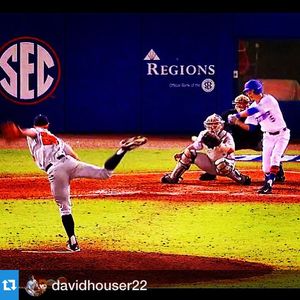 Image post by @vol_baseball on Instagram