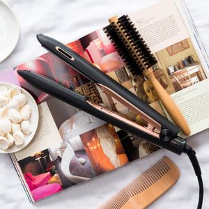 Image post by @panasonicpersonalcare on Instagram