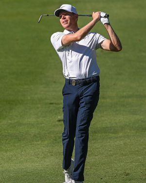 Image post by @alexknappegolf on Instagram