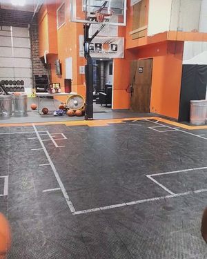 Image post by @gbodhoopz on Instagram