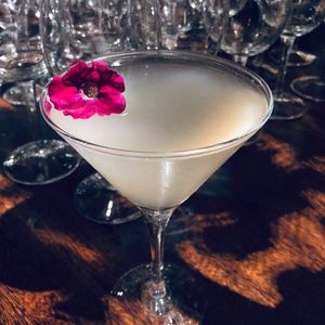 Image post by @hotelmadero on Instagram