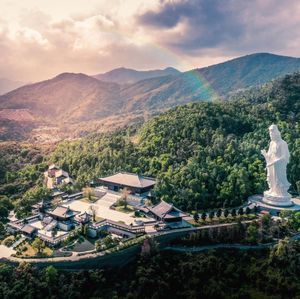Image post by @cathaypacific on Instagram