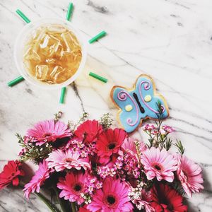 Image post by @starbucks on Instagram