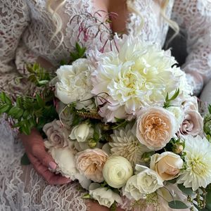 Image post by @karissapaxtonevents on Instagram