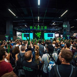 Image post by @razer on Instagram