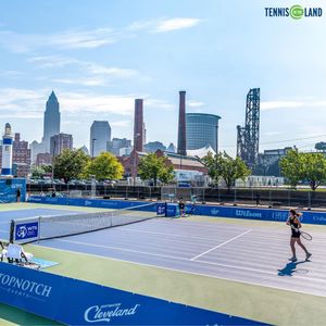 Image post by @tennisintheland on Instagram
