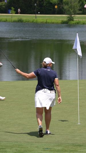 Video post by @Chevron_Golf on Twitter/X