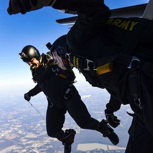Image post by @goarmy on Instagram
