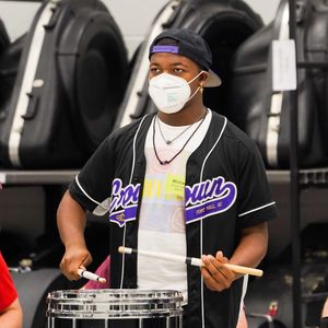 Image post by @carolinacrown on Instagram