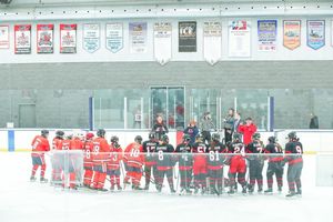Image post by @ugawhockey on Instagram