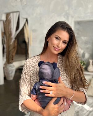 Image post by @realniasanchez on Instagram