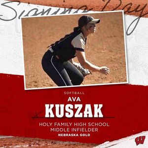 Image post by @badgersoftball on Instagram