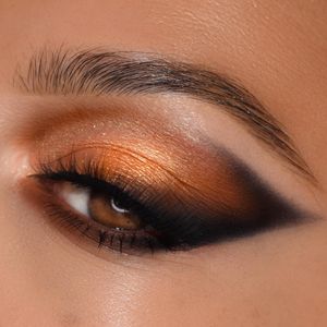 Image post by @morphebrushes on Instagram