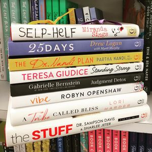 Image post by @gallerybooks on Instagram