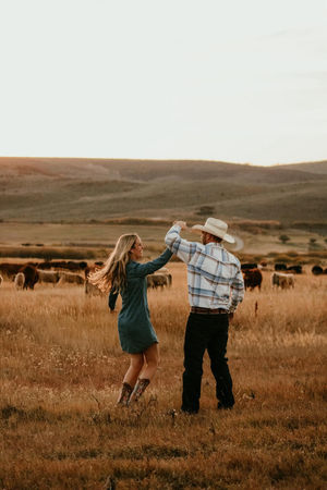 Image post by @cowgirlmagazine on Instagram