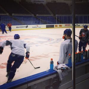 Image post by @nyislanders on Instagram