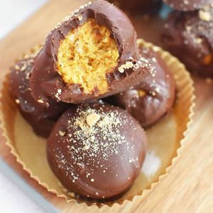 Image post by @sizzlingeats on Instagram