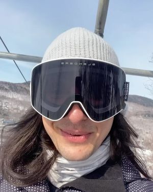 Image post by @j_skis on Instagram