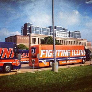 Image post by @illinifootball on Instagram