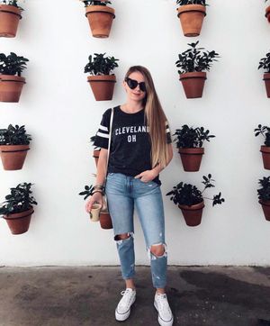 Image post by @emilyroggenburk on Instagram