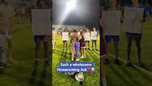 Video post by @maxpreps on YouTube