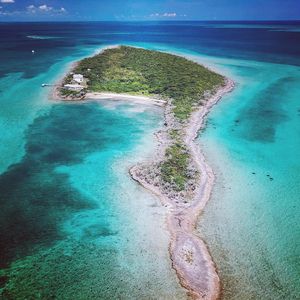 Image post by @christiesrealestate on Instagram