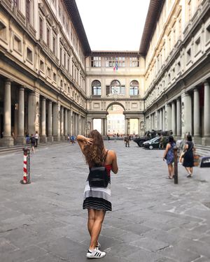 Image post by @haylinic on Instagram