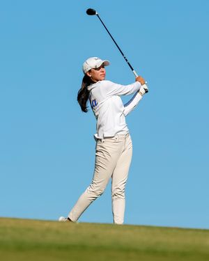 Image post by @uclawomensgolf on Instagram