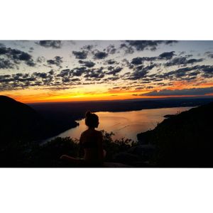 Image post by @emmalovewell on Instagram