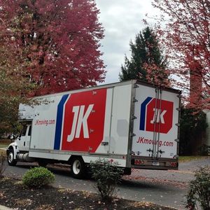Image post by @jkmoving on Instagram