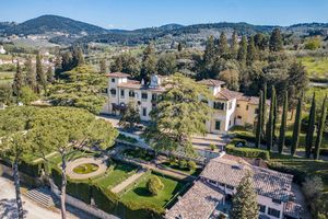 Image post by @christiesrealestate on Instagram