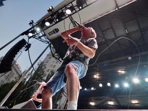Image post by @theoregonian on Instagram