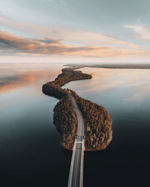 Image post by @dronepals on Instagram