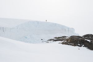 Image post by @white.desert.antarctica on Instagram