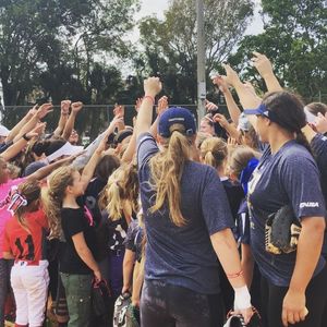 Image post by @fiusoftball on Instagram