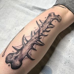 Image post by @jessfoxtattoos on Instagram
