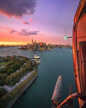 Image post by @nyonair on Instagram