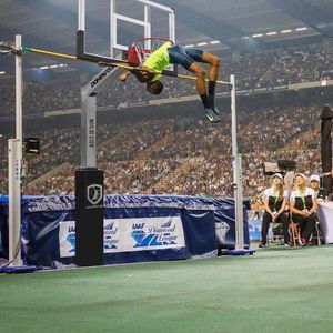Image post by @lolojones on Instagram