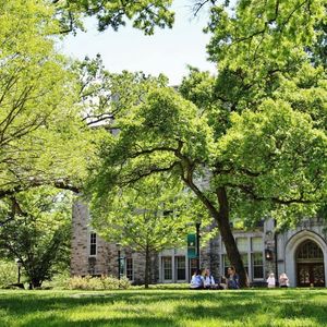 Image post by @loyolamaryland on Instagram