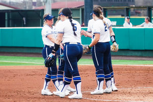 Image post by @BluejaySoftball on Twitter/X