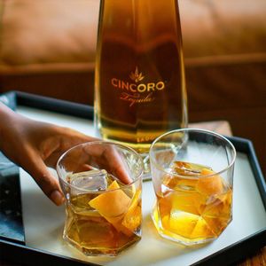 Image post by @cincoro on Instagram