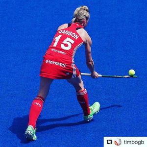Image post by @stxfieldhockey on Instagram