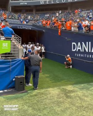 Video post by @DNVR_Sports on Twitter/X